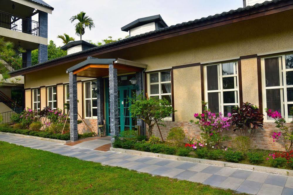 Champs Yazuh B&B Jiji Exterior foto
