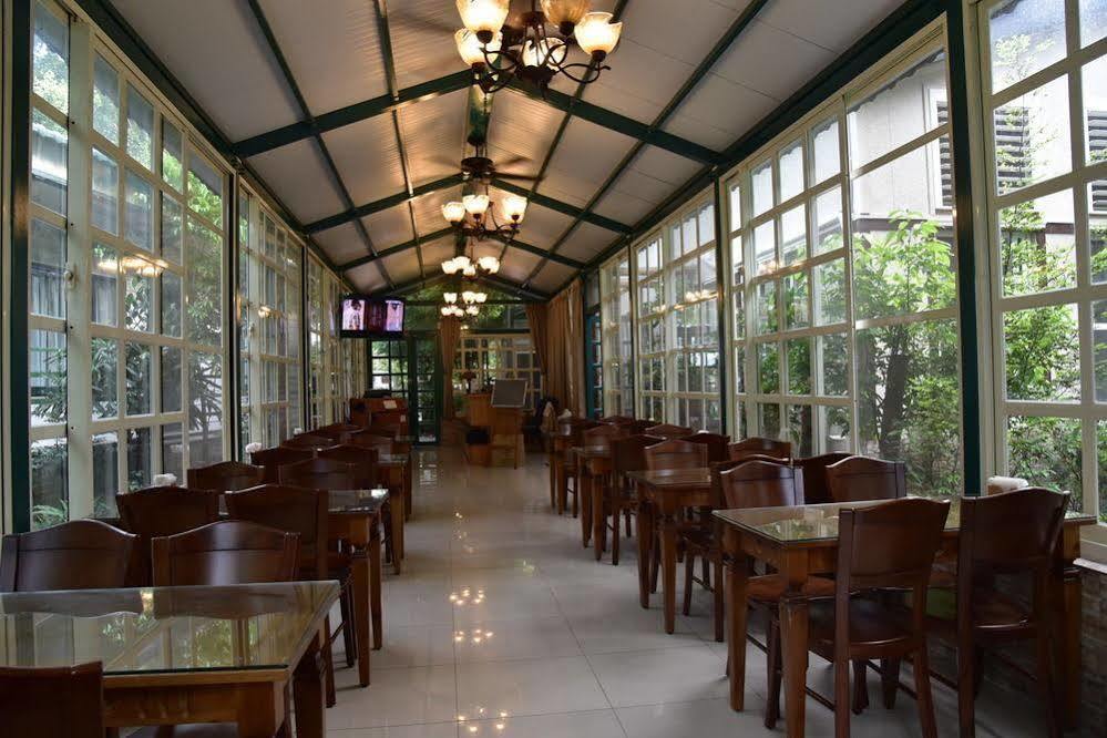 Champs Yazuh B&B Jiji Exterior foto